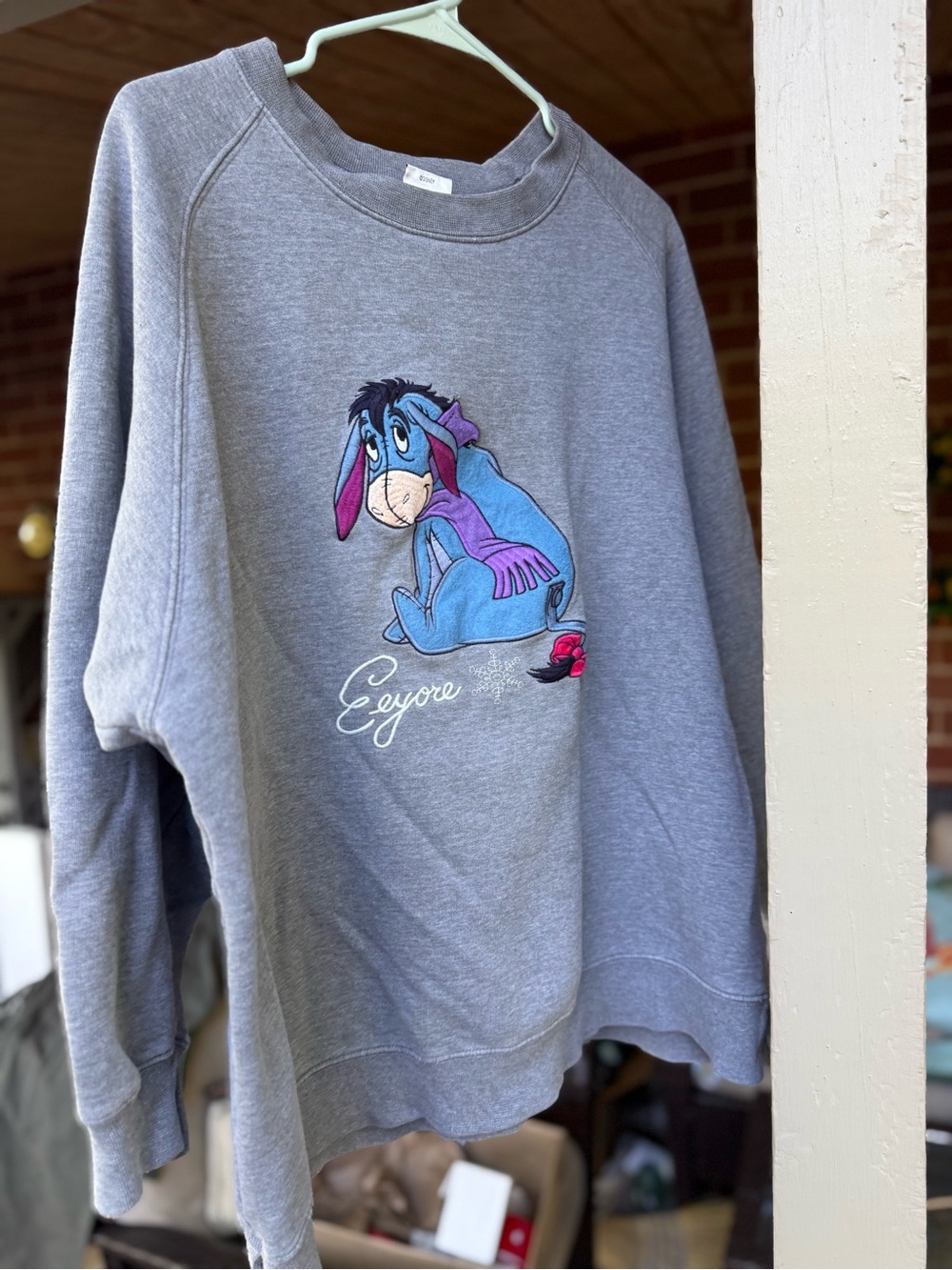 Gray Eeyore Graphic Crewneck Sweatshirt - Unbranded vintage Disney store